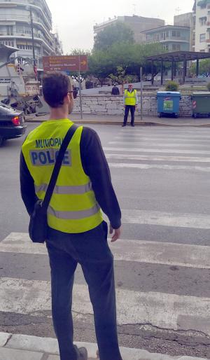 Η Δημοτική Αστυνομία Βέροιας και οι Σχολικοί Τροχονόμοι καθημερινά για την ασφάλεια των μαθητών.