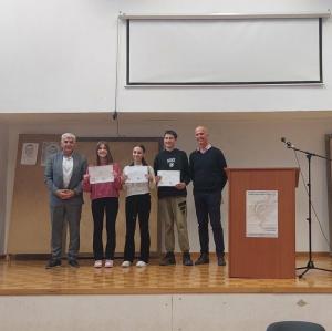 Οι νικητές στους Αγώνες Aυθορμήτου Λόγου μεταξύ των μαθητών/τριών Γυμνασίων Ημαθίας