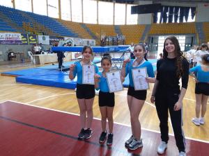 Πρωτιές και διακρίσεις για αθλητές του «Ηρακλή» Νάουσας στο Τραμπολίνο