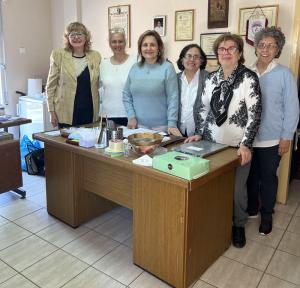 Δέματα δώρων προς τα παιδάκια από τον Όμιλο Προστασίας Παιδιού Βέροιας