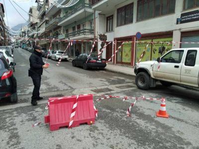 Κλειστή η Οδός Ζαφειράκη λόγω εργασιών αποκριάτικου στολισμού στη Νάουσα
