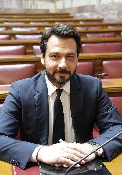 Τάσος Μπαρτζώκας: Στη Βουλή το αίτημα για μονιμοποίηση και συνέχιση της απασχόλησης των εργαζομένων ΕΣΠΑ στους παιδικούς σταθμούς
