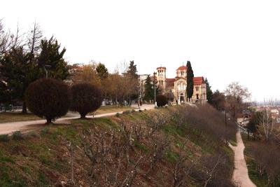 Συγκρατημένη αισιοδοξία για το μεγάλο έργο πάρκινγκ στη Βέροια