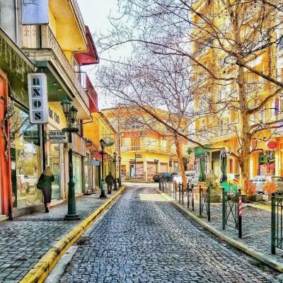 Πρόεδρος Εμπορικού Συλλόγου Βέροιας: "Τα κλειστά μαγαζιά θα είναι περισσότερα από τα ανοιχτά"