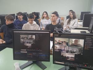 Οι Μαθητές – Πρέσβεις του Ευρωπαϊκού Κοινοβουλίου συνομιλούν με τον Ευρωβουλευτή Σάκη Αρναούτογλου