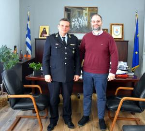 Επίσκεψη του διοικητή Δόκιμων Αστυφυλάκων Νάουσας στον δήμαρχο Νίκο Κουτσογιάννη