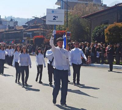 Με την δέουσα λαμπρότητα και παρουσία του Υπουργού Κλιματικής Κρίσης και Πολιτικής Προστασίας Χρήστου Στυλιανίδη οι εκδηλώσεις στη Νάουσα