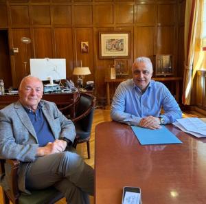 Με τον «γκουρού» των μεταμοσχεύσεων συναντήθηκε ο Λάζαρος Τσαβδαρίδης