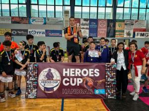 Με επιτυχία πραγματοποιήθηκε το “Heroes Cup Handball 2026” στο ΔΑΚ Νάουσας
