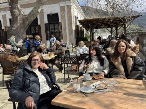 Εκδρομή του Τμήματος Γυναικών του Συλλόγου Βλάχων Βέροιας στη Μακρινίτσα και τον Βόλο