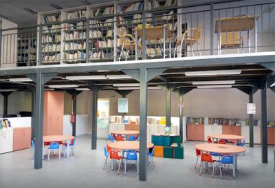 Χριστουγεννιάτικη ατμόσφαιρα, χρώμα και χαμόγελα στη Δημοτική Βιβλιοθήκη Νάουσας