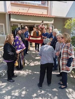 Από το Πένθος στο Φως: Μεγάλη Παρασκευή και Ανάσταση στο Γηροκομείο Βέροιας