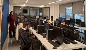 ΔΩΡΕΑΝ Μαθήματα στο Proficiency Πληροφορικής από την Easy Education!