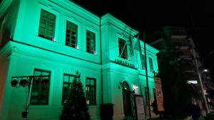 Στα "πράσινα" το Δημαρχείο Βέροιας για την Ημέρα κατά του Σχολικού Εκφοβισμού