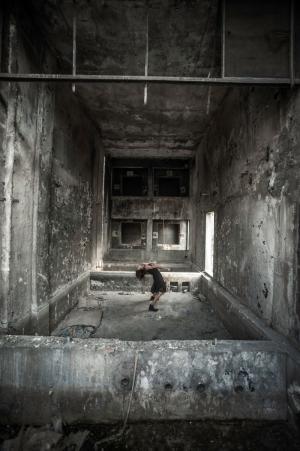 Παράσταση Χορού Shattered Ground στο Πολυκεντρικό Μουσείο Αιγών– Αίθριο Κεντρικού Μουσειακού Κτηρίου