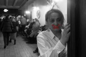 Oλοκληρώθηκε με επιτυχία η θεατρική παράσταση «Φωνές Γυναικών» στη Βέροια