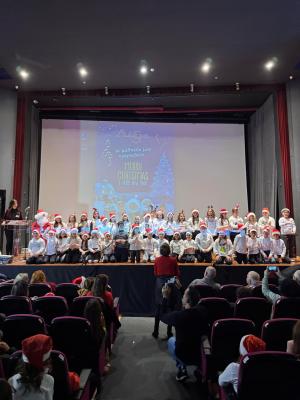 Χριστουγεννιάτικη γιορτή των Κέντρου Ξένων Γλωσσών «Λέξις»