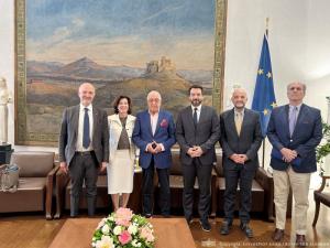 Τάσος Μπαρτζώκας: Συνάντηση της ελληνικής κοινοβουλευτικής αντιπροσωπείας με τον Πρόεδρο του γαλλικού Ελεγκτικού Συνεδρίου, Pierre Moscovici.