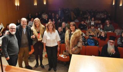 Ο Δήμαρχος Νάουσας στις κοπές βασιλοπιτών πολιτιστικών, αθλητικών και κοινωνικών συλλόγων