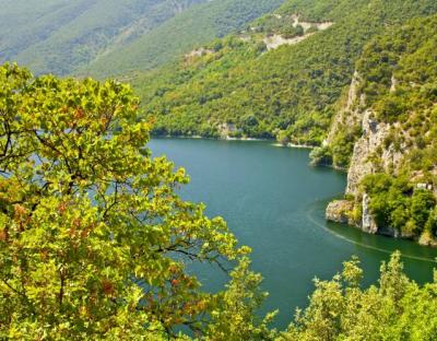 Πτώμα ανδρός σε σήψη βρέθηκε στο κιόσκι των ψαράδων στον Αλιάκμονα